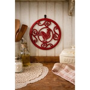 Vintage Cast Iron Rooster Trivet Red Farmhouse Kitchen Hot Plate Pot Holder